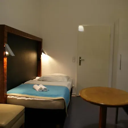 Garni Aaberna Berlín