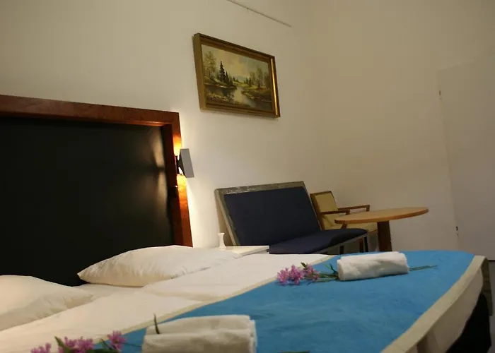 Szálloda Garni Aaberna Berlin